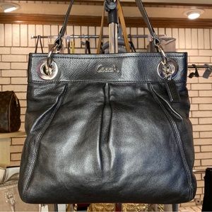 NWOT Coach Shoulder Bag